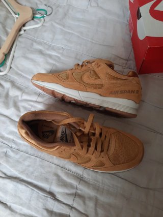 Zapatillas Nike Air Span II. Talla 44 Mostaza