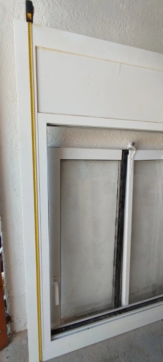 Ventana corredera aluminio con persiana