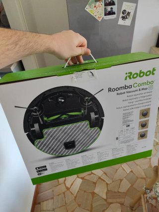 iRobot Roomba Combo R1138 Aspirapolvere e Lava Pav