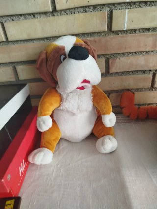 Peluche grande Perro San Bernardo