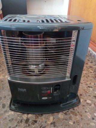 Calefactor Kerosene YASUN R 2750 A