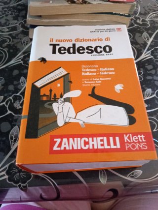 Il nuovo dizionario di tedesco