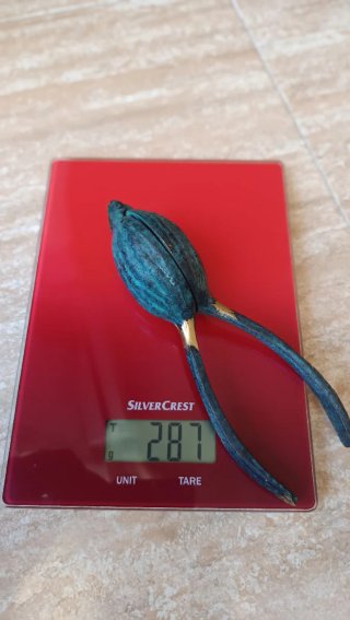 Cascanueces antiguo bronce