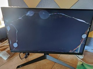 LG ULTRAGEAR 24 MONITOR PIEZAS