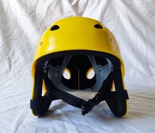 CASCO BOREAL ESCALADA ALPINISMO BARRANQUISMO NIEVE