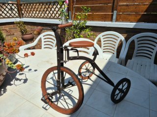 Triciclo Vintage Decorativo Alto 39 . Ancho 27 cm.