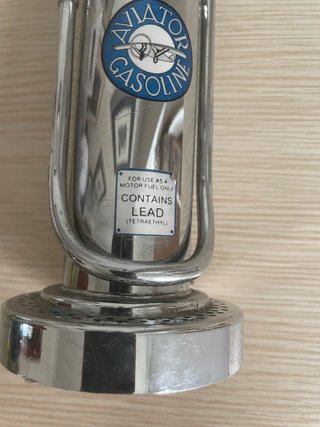 Radio surtidor gasolina adorno