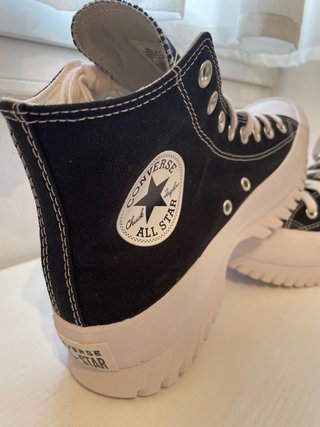 Converse negras plataforma