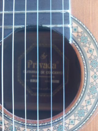Chitarra classica Privada con sistema guitto