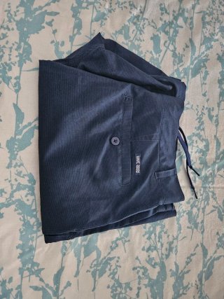 Pantalones cortos hombre azul marino talla M.