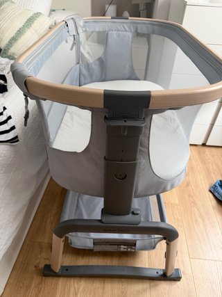 Minicuna colecho Maxi-Cosi lora Air mecedora