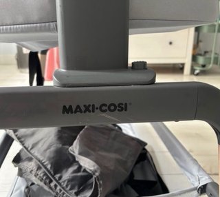 Minicuna colecho Maxi-Cosi lora Air mecedora