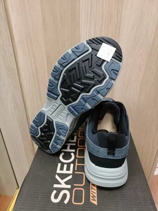 Skechers 39.5