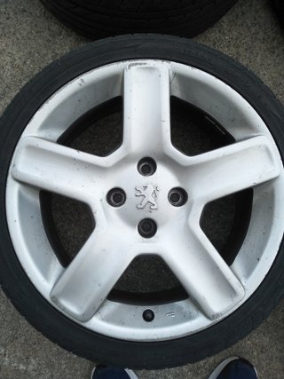Llantas 206 RC Originales (4 unidades)