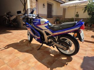 Suzuki GS500 Azul