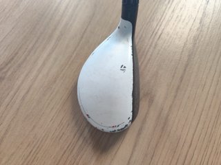 Híbrido Taylormade Rescue 4-21 R