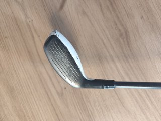 Híbrido Taylormade Rescue 4-21 R