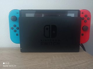 Nintendo Switch Azul y Rojo