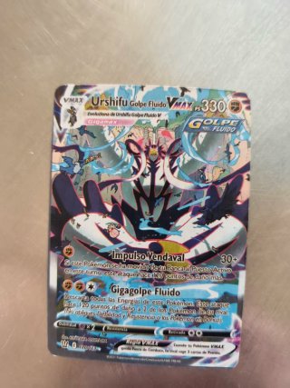 Carta Pokémon Urshifu VMAX Gigamax 170/163