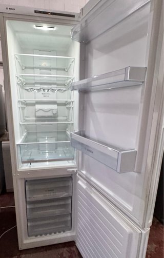 FRIGORÍFICO COMBI NO FROST BOSCH EN BLANCO