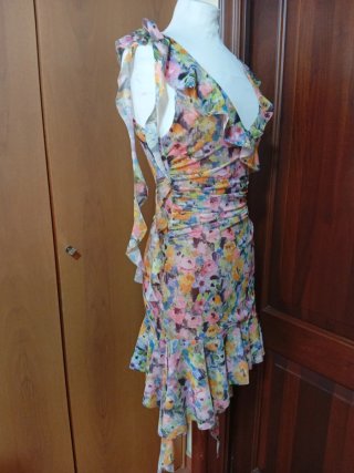 MiniAbito Zara con rouche