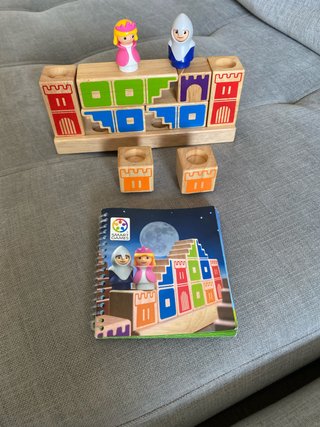 Juego de construcción de castillos Smart Games