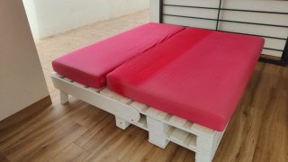 Sofá Palet Exterior Balinés Rojo + mesita