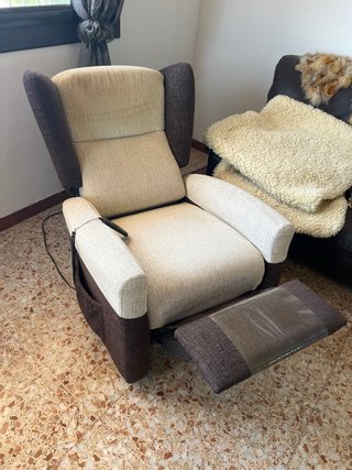 2 Butacas Eléctricas 70€ 1 uni 120€ pareja
