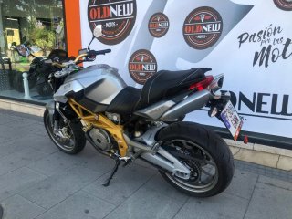 Se vende Aprilia Shiver 750 Oro/Plata