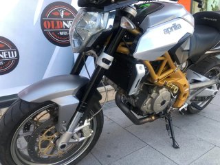 Se vende Aprilia Shiver 750 Oro/Plata