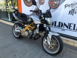 Se vende Aprilia Shiver 750 Oro/Plata