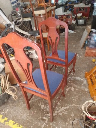 Sillas de comedor de madera azul