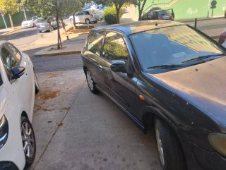 Nissan Almera 2003