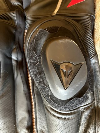 Mono de moto Dainese 2 piezas y botas Alpinestars