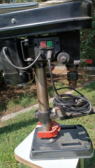 Taladro de columna poco uso