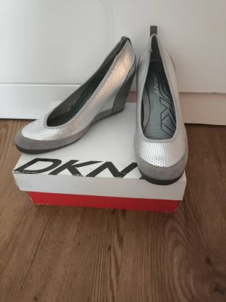 Zapatos Donna Karan Plataforma Perforados