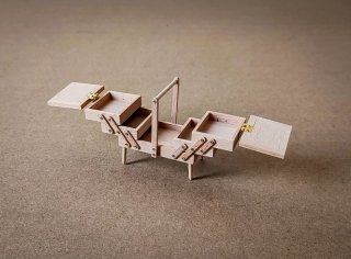 Miniatura Scatola Porta-Cucito Legno Vintage 1:12
