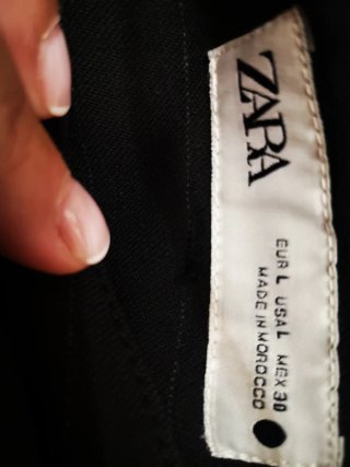 Zara, Bermudas Raya Diplomática Gris Oscur