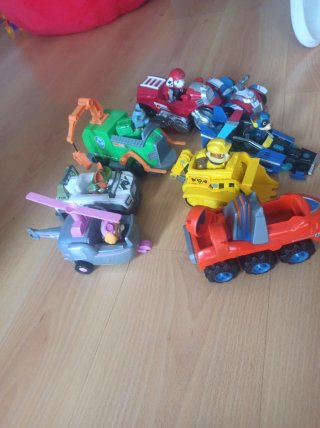 Coches Patrulla Canina, falta Rider y zuma
