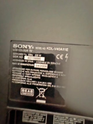 Televisores SONY 40" y LG 30"