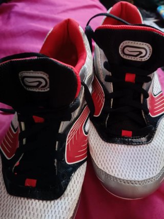 Zapatillas de atletismo Kalenji ( como nuevas)