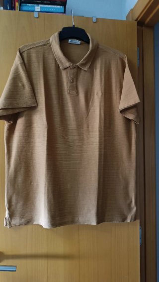 Lote 4 Camisetas Talla XL a 4€ todas salen 1€