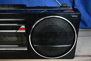 Radio Cassette Sanyo M2709F - 1980s