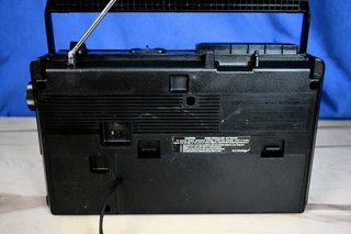 Radio Cassette Sanyo M2709F - 1980s