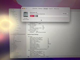 MacBook Pro Retina 15” Mid 2015 + Cargador