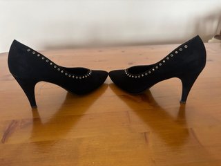 Zapatos New Look ante negro tachuelas T38 tacón 8