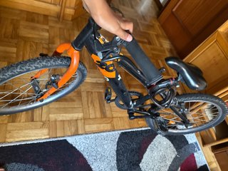 Bicicleta infantil naranja
