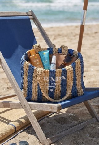 Borsa Prada paglia righe blu beige