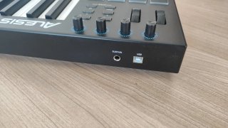 Teclado MIDI