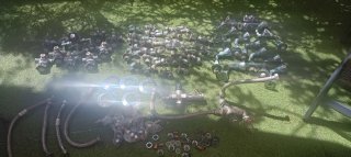 Lotes de llaves, rociadores y codos marca presto